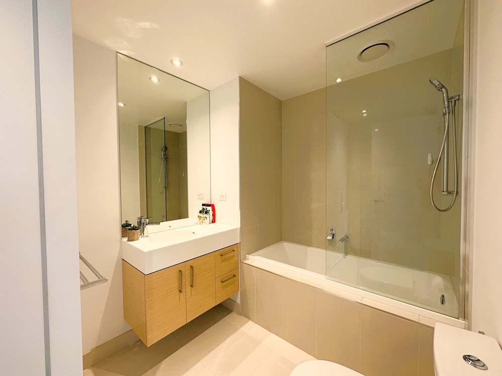 City Apartment photo 2