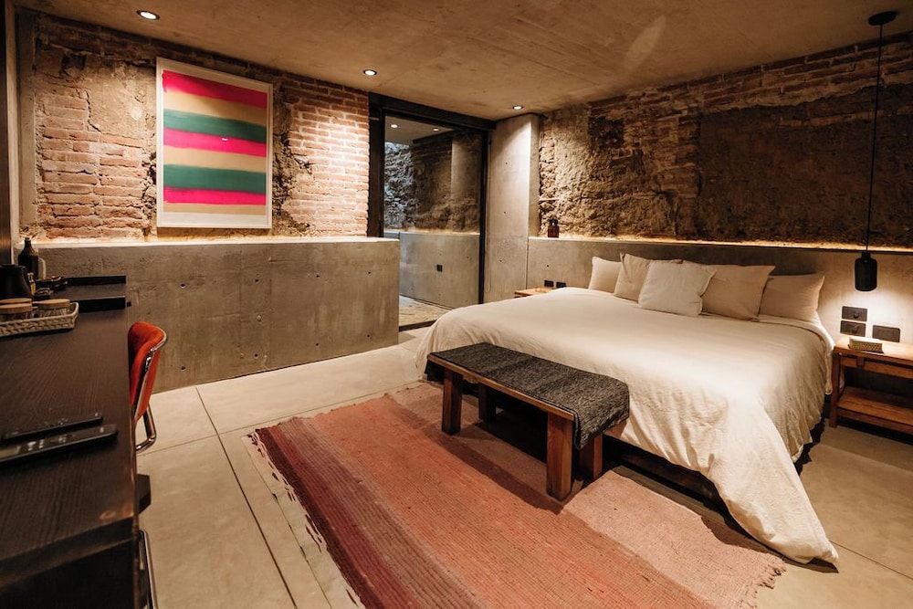 Deluxe Double Room, Courtyard View photo 1