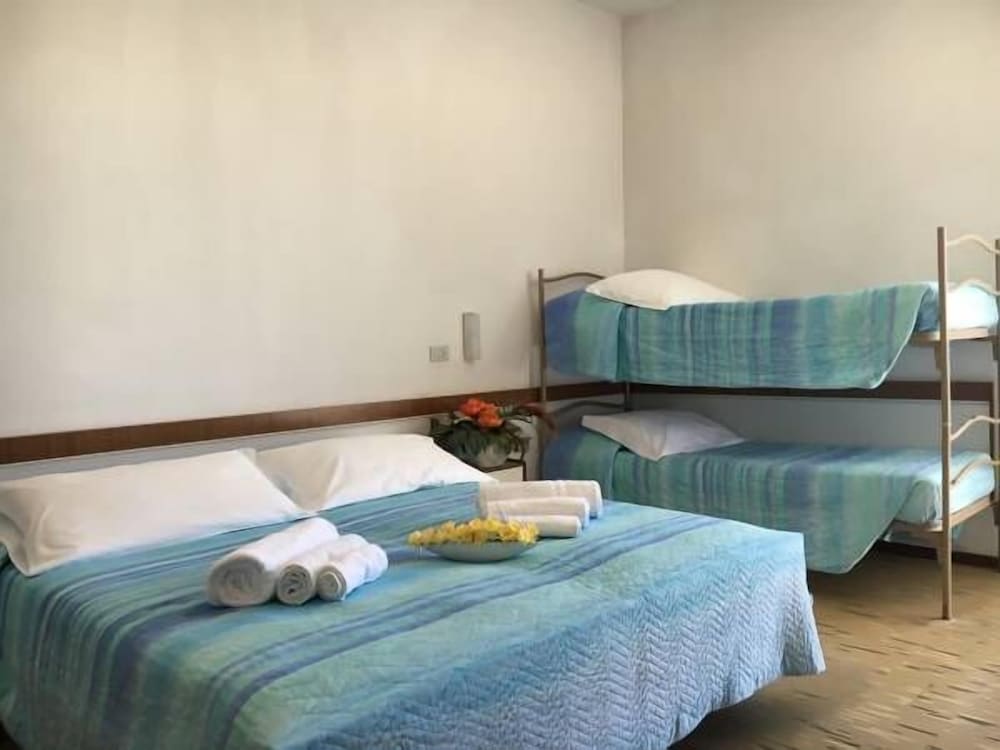 Quadruple Room, Sea View