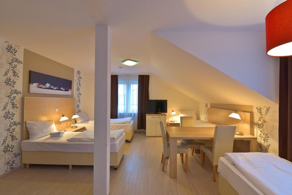 Quadruple Room photo 1