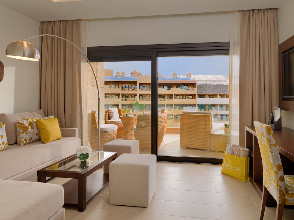 Suite Harmony (2 adults and 1 child) photo 2