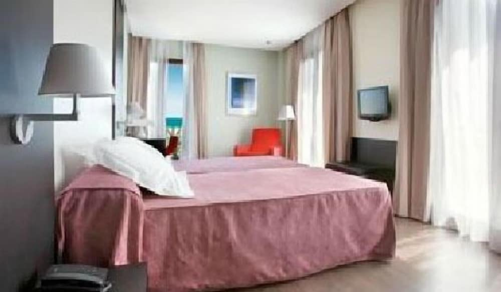 Double Room, Sea View - Photo 2