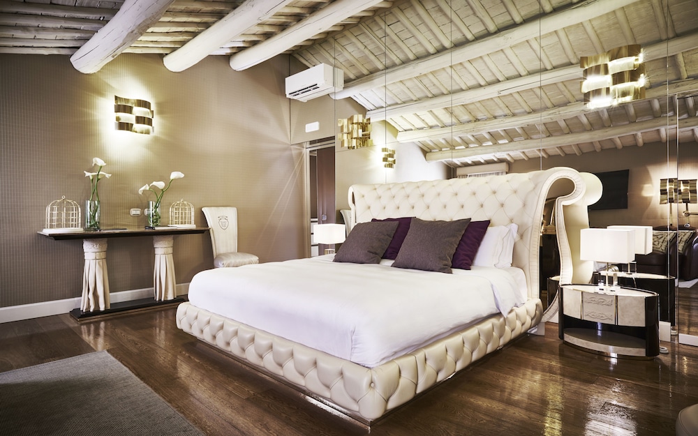 Junior Suite, 1 Bedroom, Annex Building - Photo 16