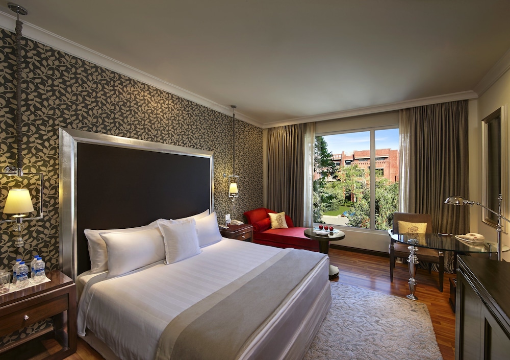 Rajputana Royale, Club lounge access, Double, Pool view - Photo 1