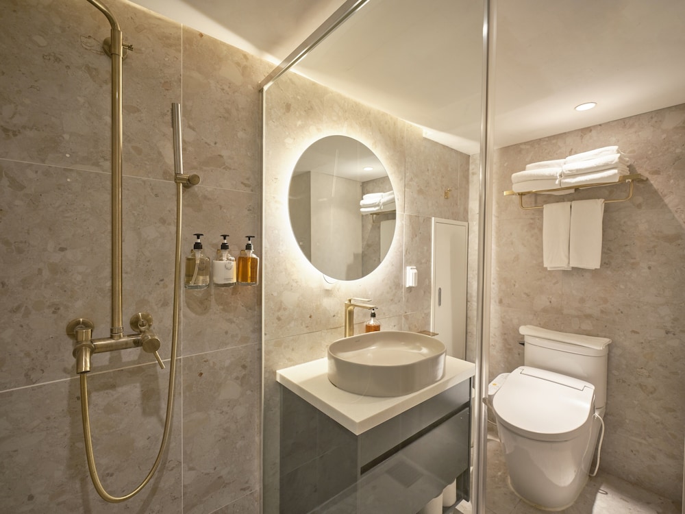 Main Grand Suite - Private Floor - Photo 4