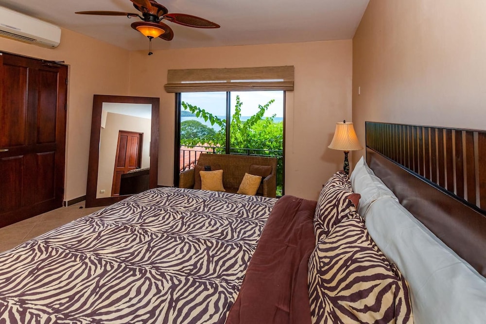 Apartment, 3 Bedrooms, Ocean View