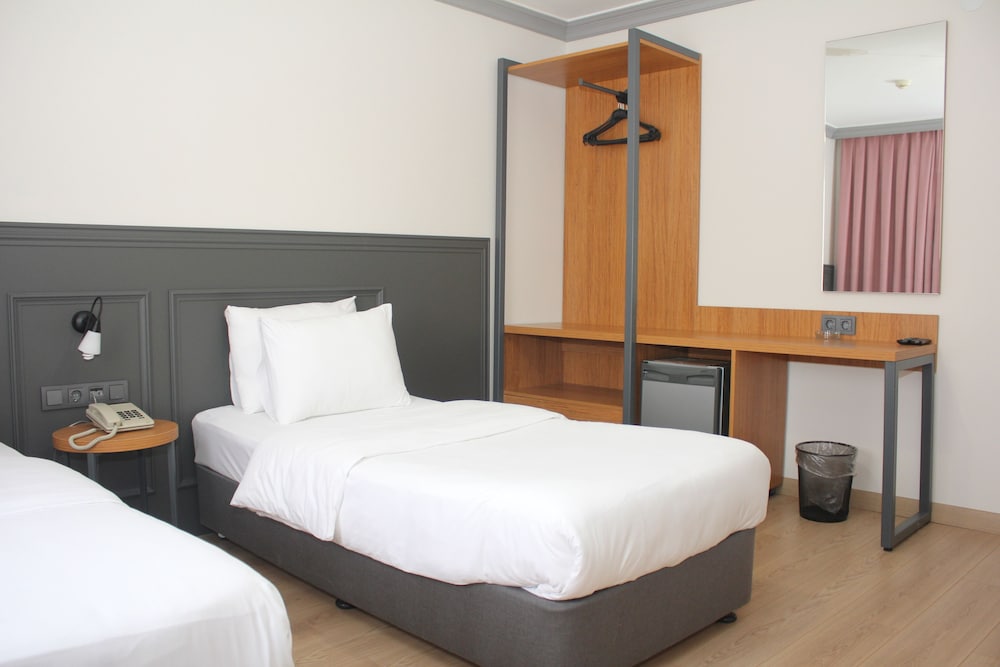 Standard Twin Room photo 1