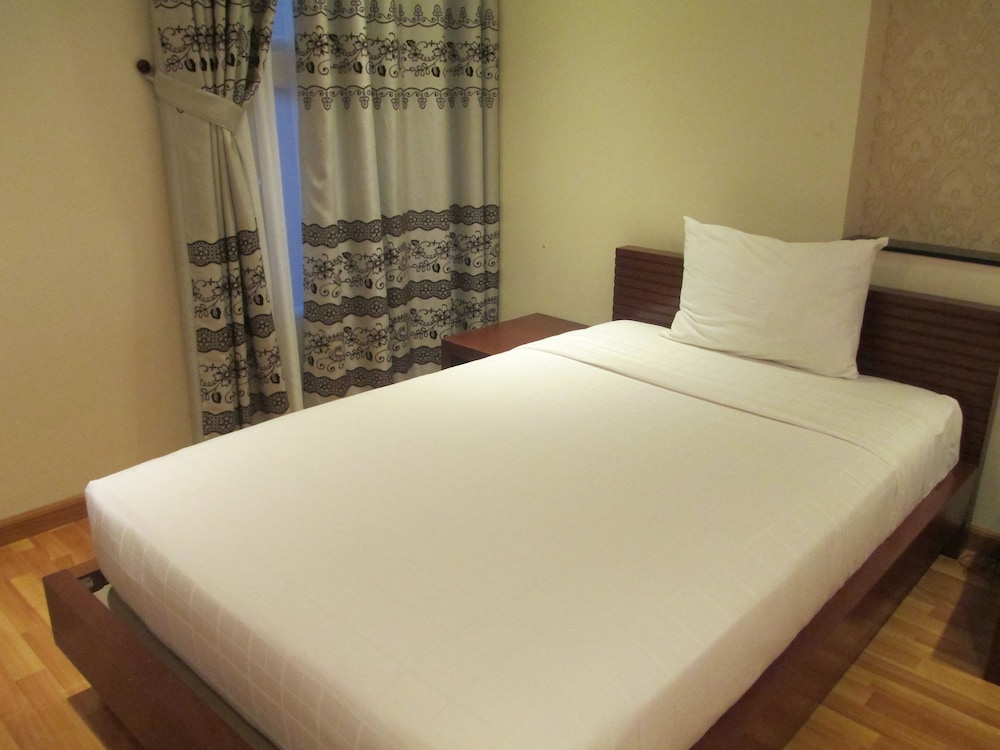 Deluxe Twin Room, City View photo 2
