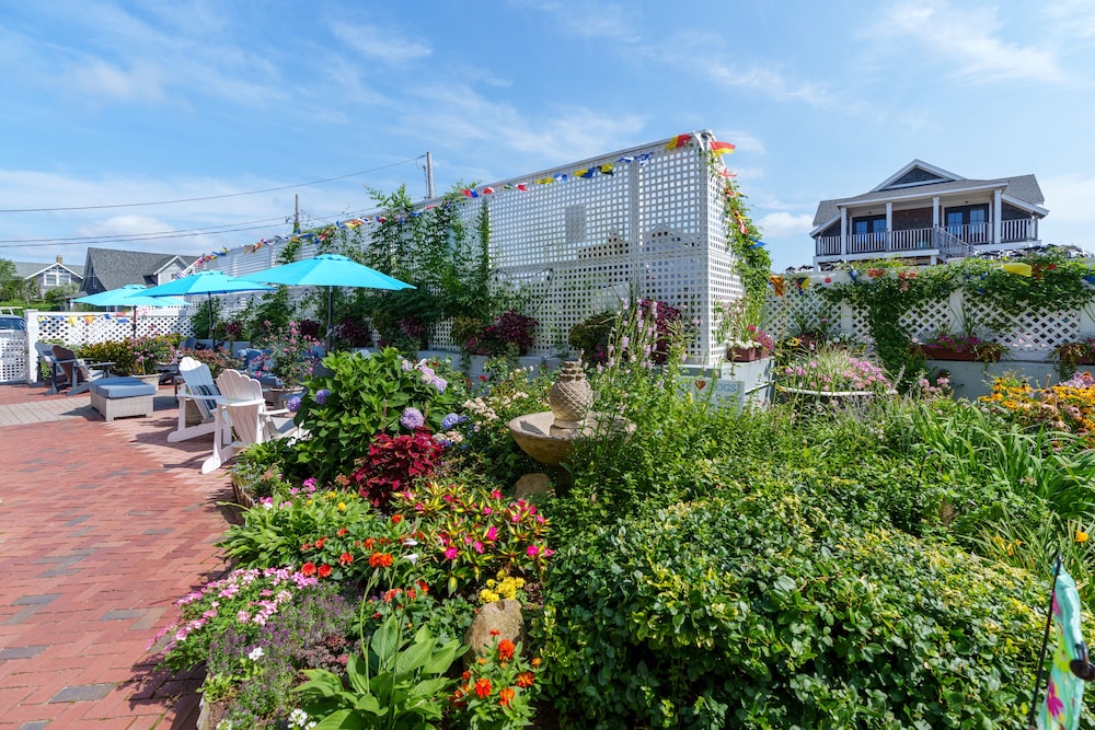 MV Surfside Hotel, Bilde 3