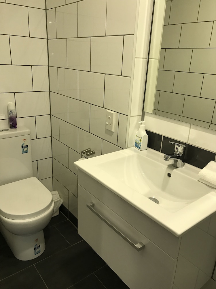 Deluxe Double Room, Private Bathroom photo 2