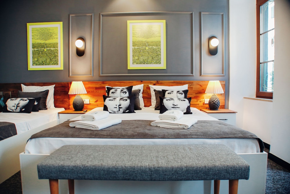 Deluxe Triple Room photo 1