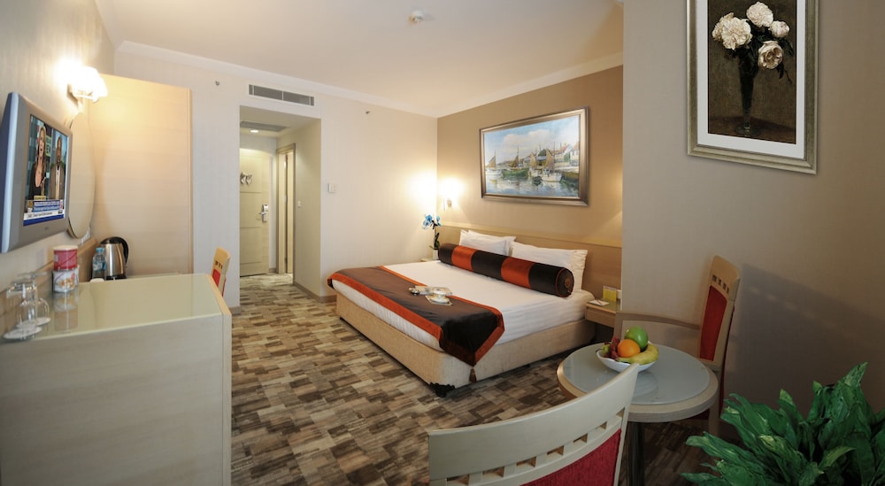 Double Room with French Bed photo 2