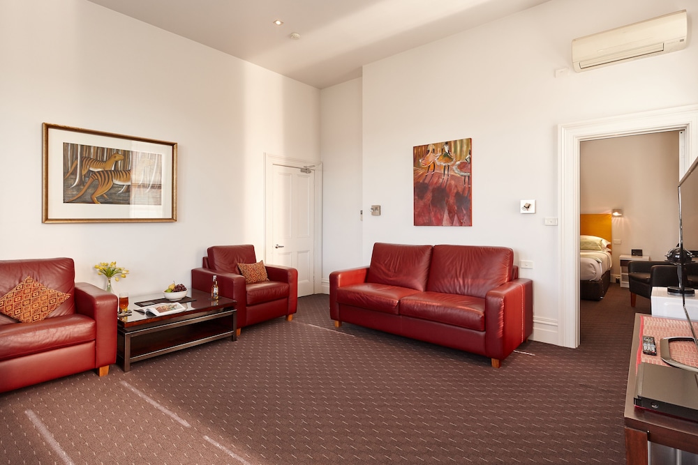 Premium Executive Suite photo 2