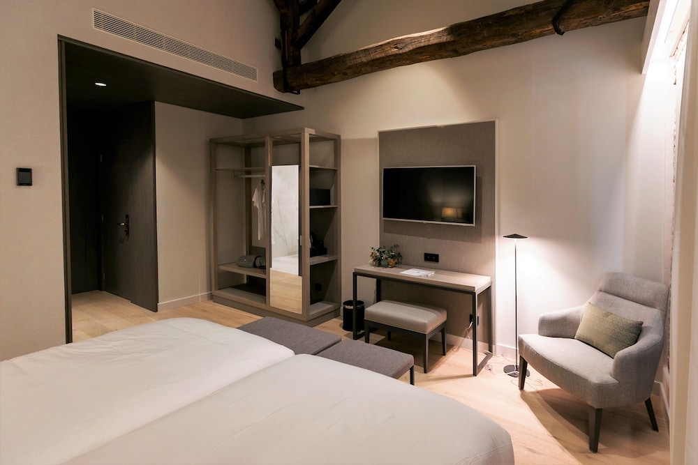 Superior Room - Photo 2