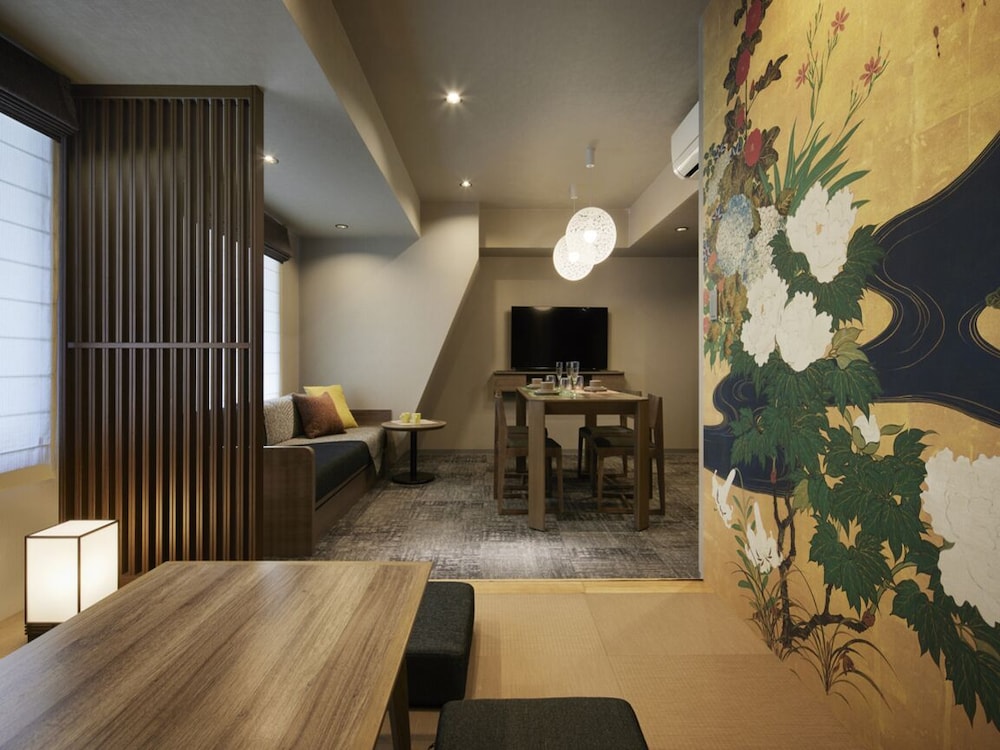 Deluxe 1BR with 6beds (with Tatami Room), Non Smoking