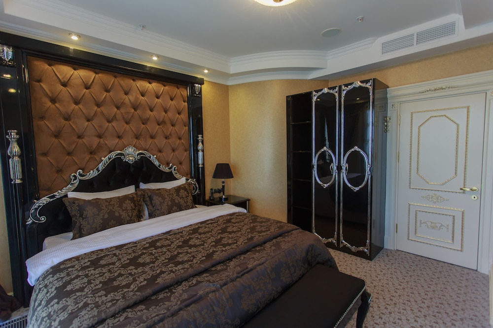 Suite, 1 Bedroom photo 2