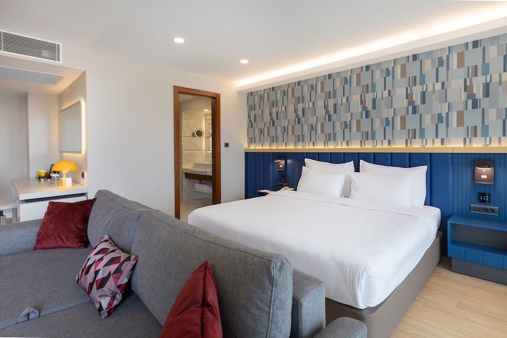Junior Suite Porsuk River View Room - Photo 8