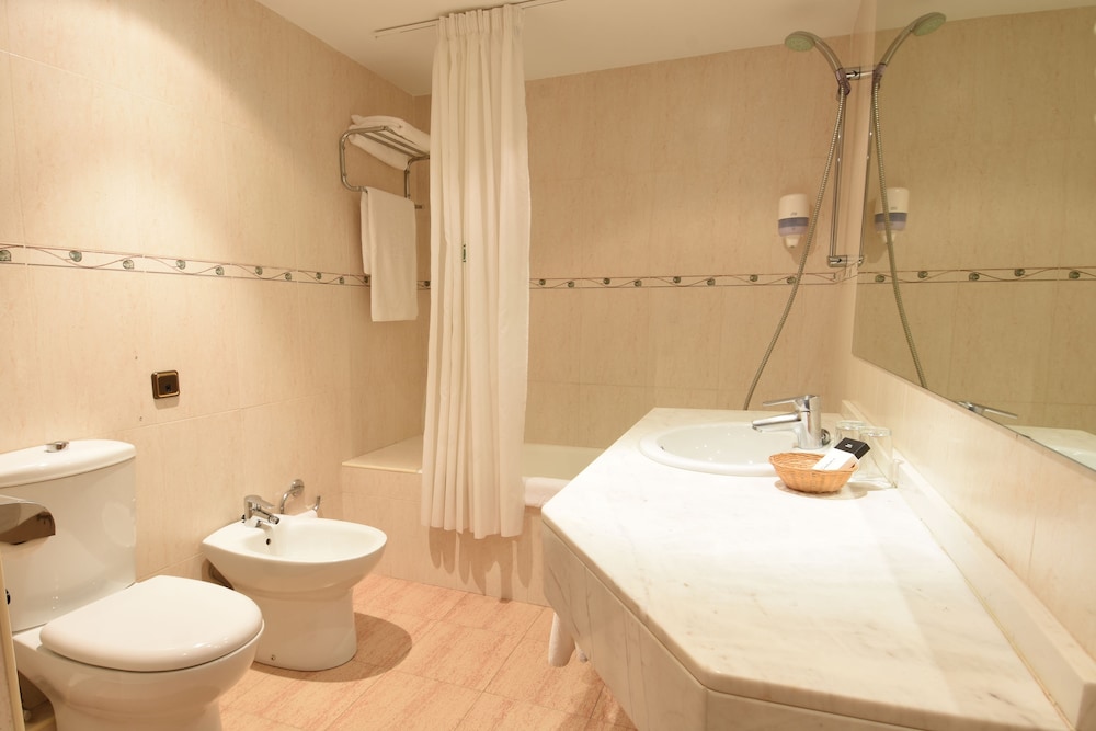 Superior Room - Photo 5