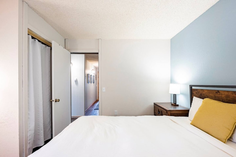 Condo, Multiple Beds, Hot Tub