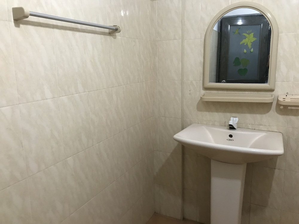 Standard Double or Twin Room photo 3