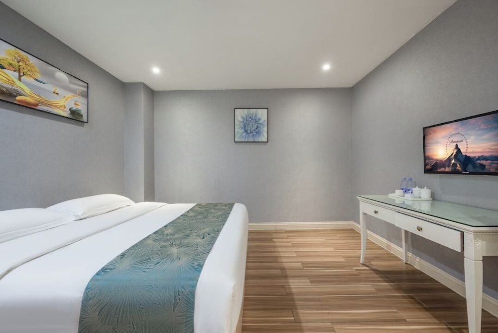 Comfort Double Room, City View photo 3