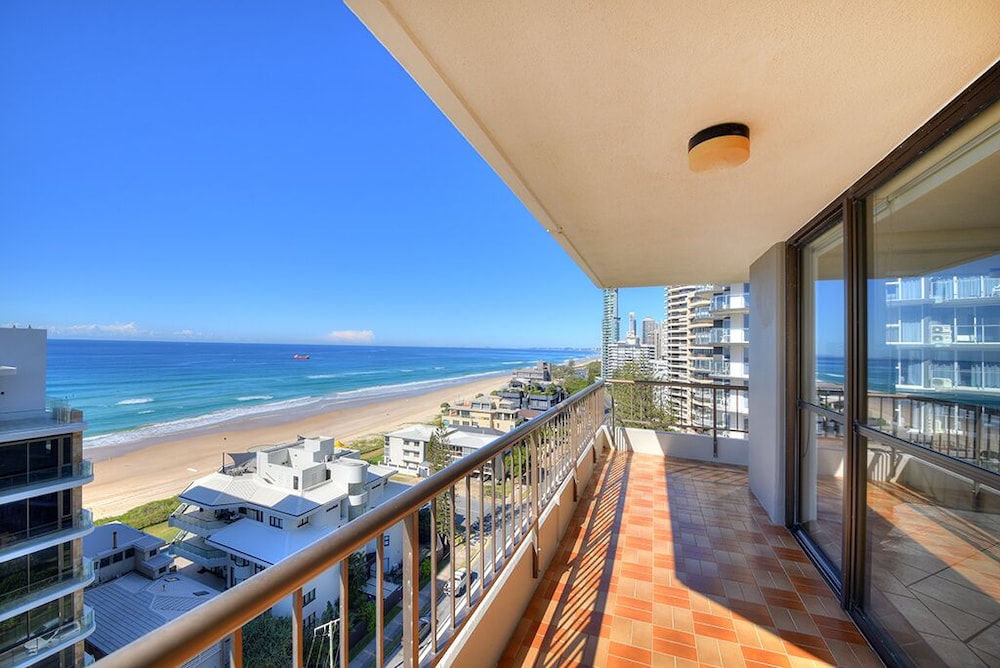 2 Bed/2 Bath Ocean View Deluxe High Floor photo 3