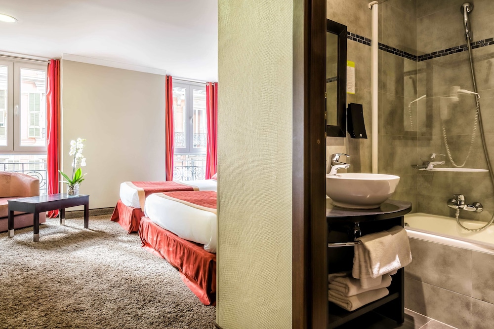 Superior Double or Twin Room - Photo 3