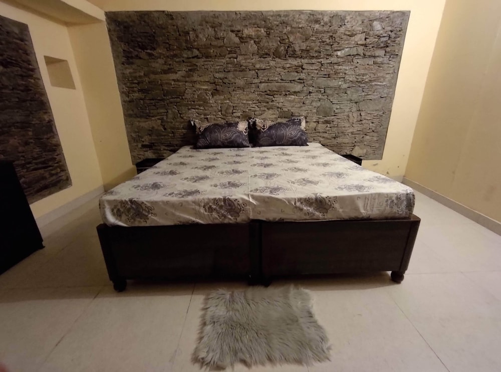 Standard Room - Photo 10