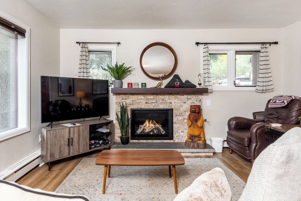 All Seasons Two Bedroom