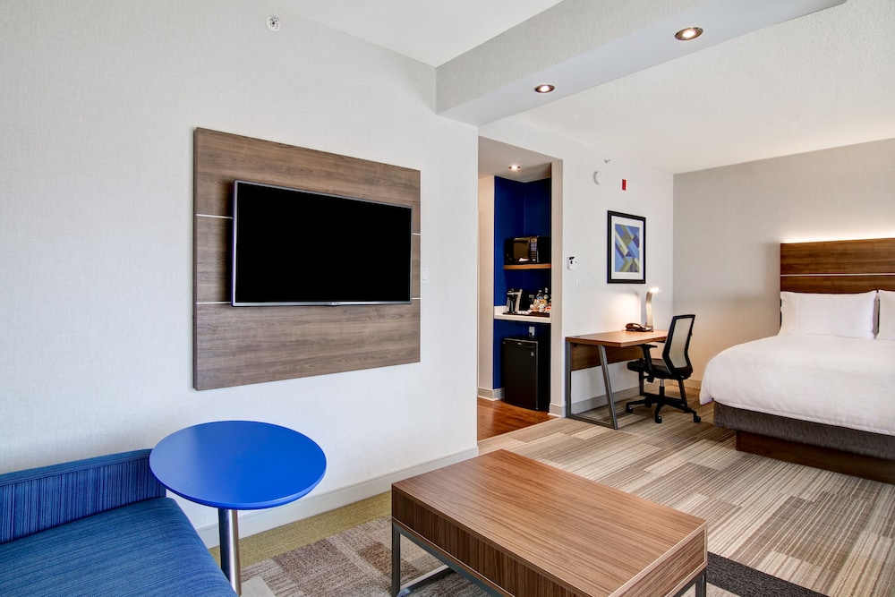 Suite, Multiple Beds (Extra Floor Space) - Photo 1