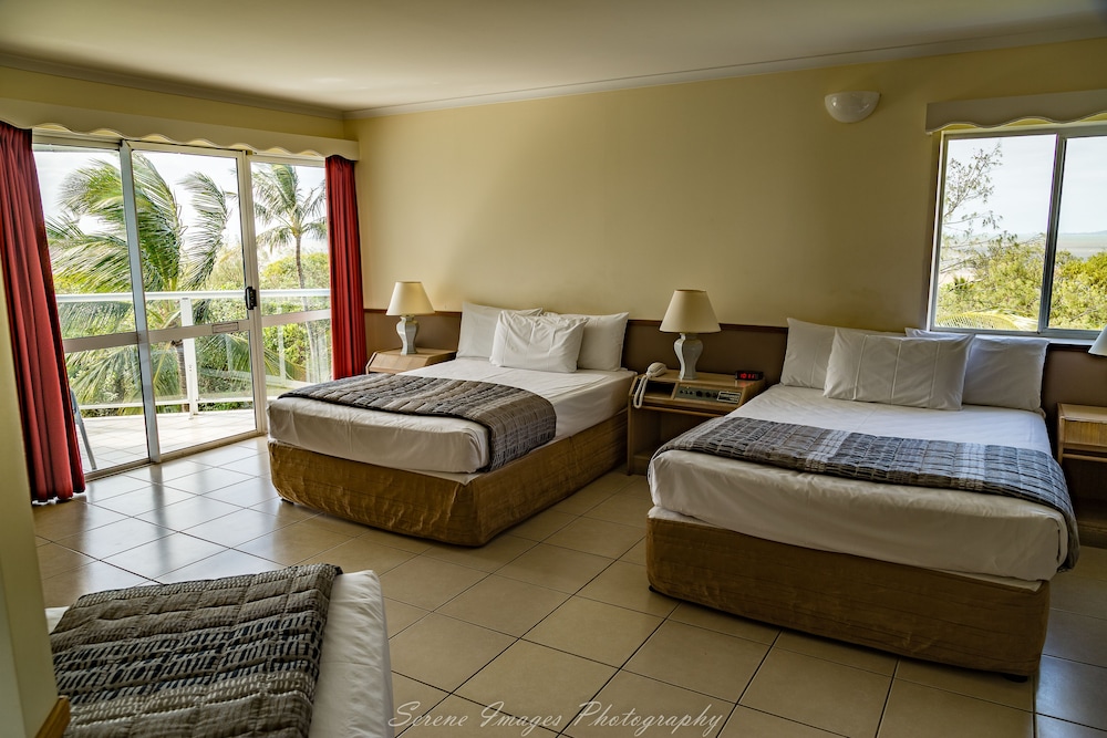 Family Room, Non Smoking, Kitchenette photo 1