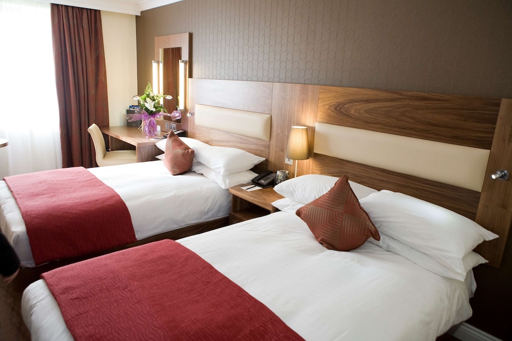 Twin Room - Photo 3