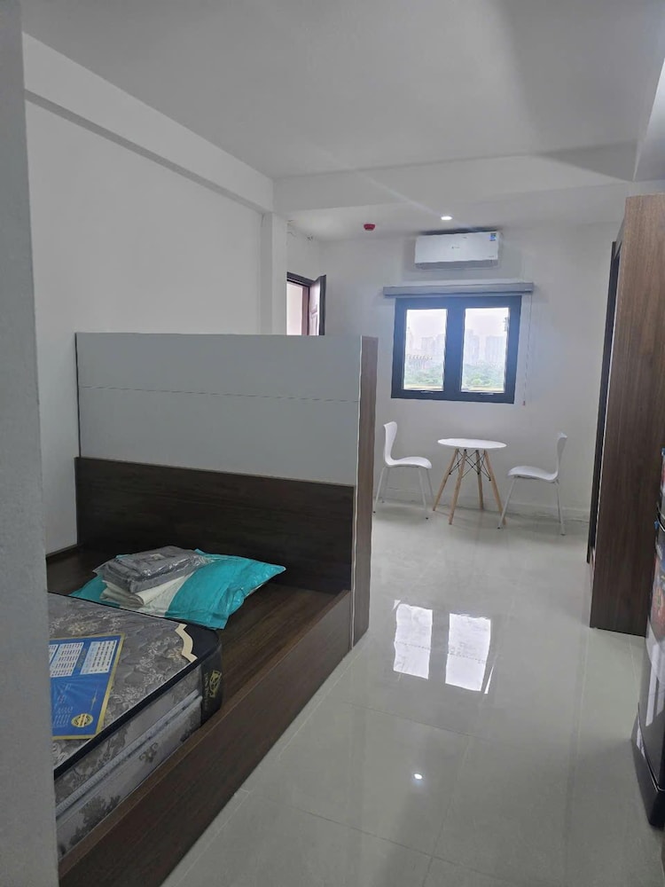 Standard Studio, Balcony, City View photo 3