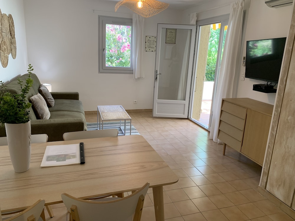 Comfort Villa (F2 - 2 pax) photo 1
