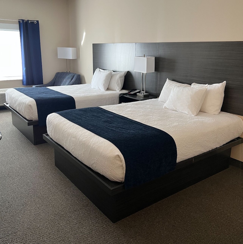 Deluxe Room, 2 Queen Beds photo 1
