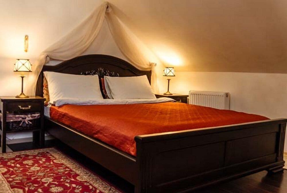 Apartment (Attic) photo 2