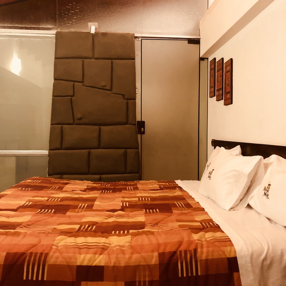 Deluxe Suite, 1 King Bed photo 2