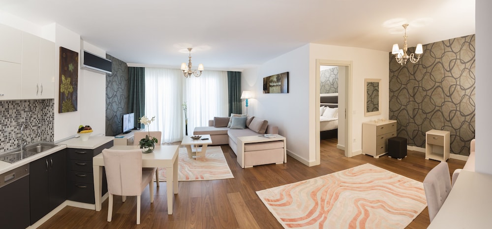 Executive Suite with Terrace photo 1