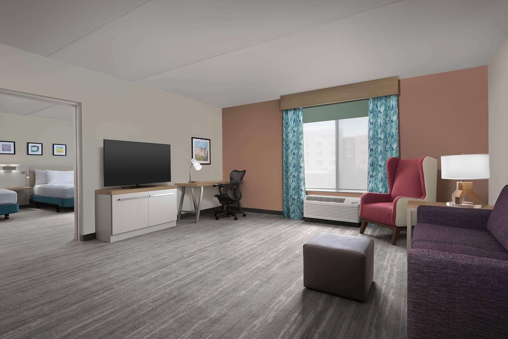 Garden Suite, 2 Queen Beds, Mobility/Hearing Accessible, Roll-In Shower - Photo 1
