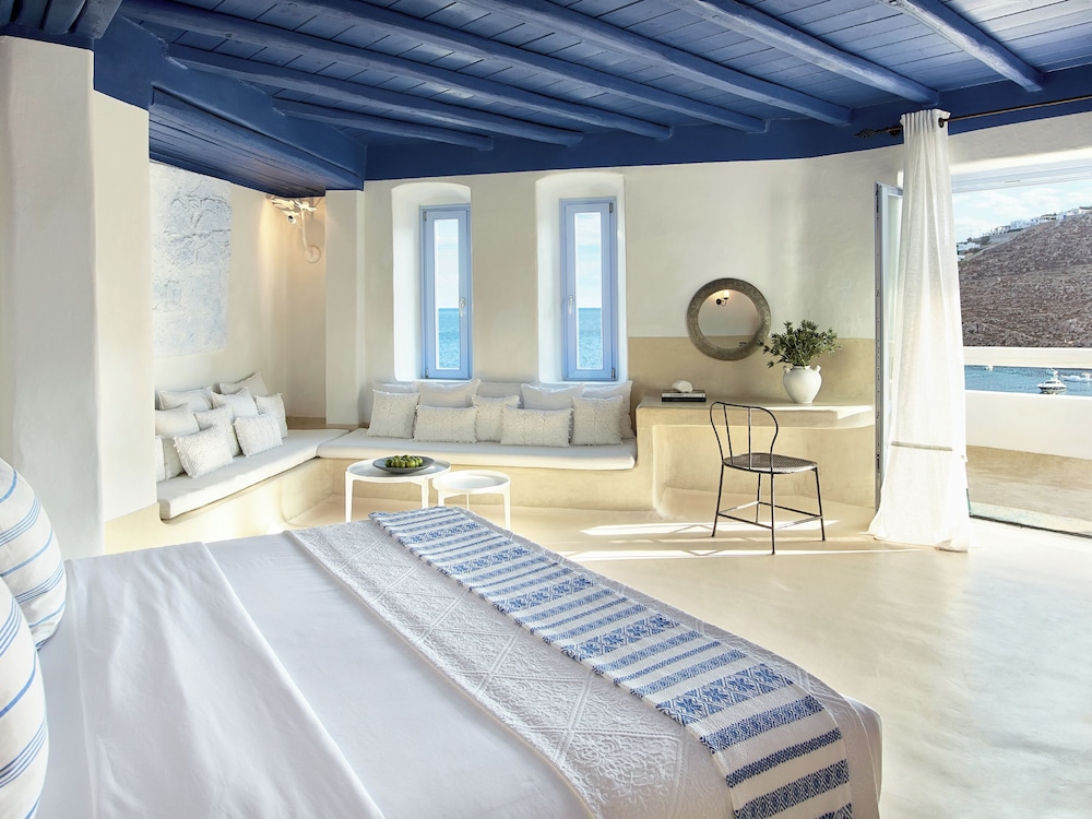 Exclusive Bungalow Suite - Photo 2