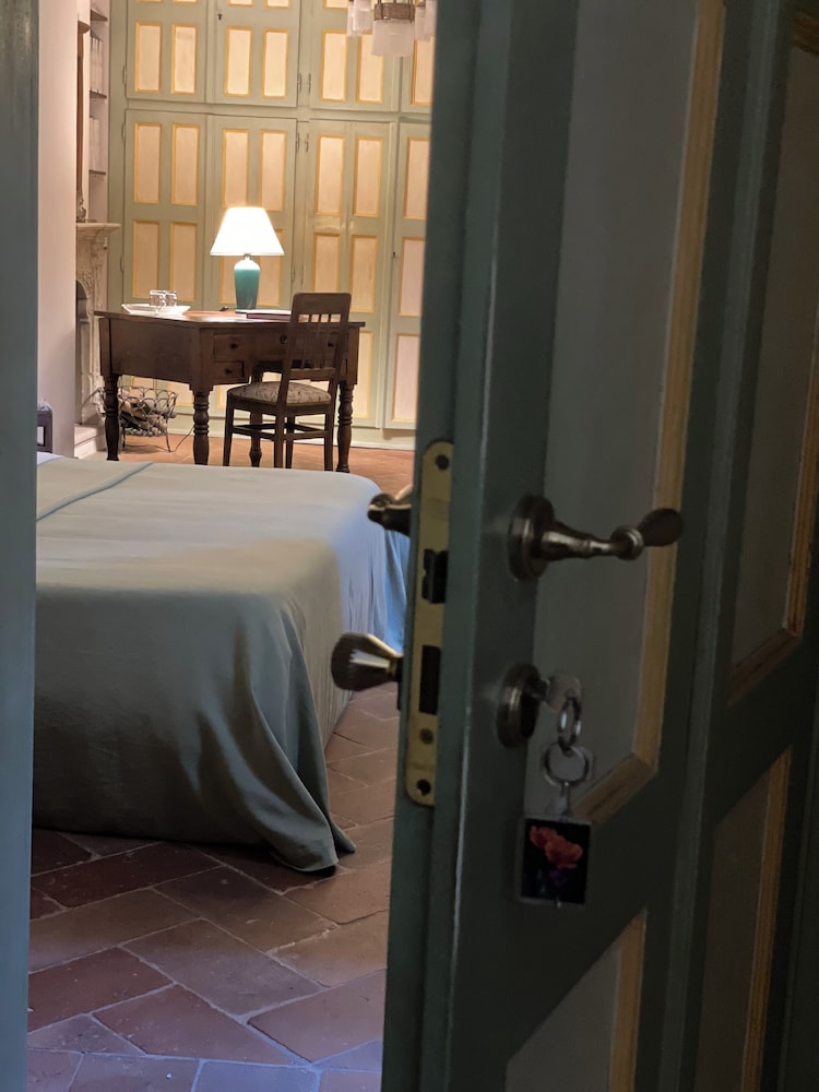 Superior Double Room, 1 Bedroom, Non Smoking, Park View photo 1