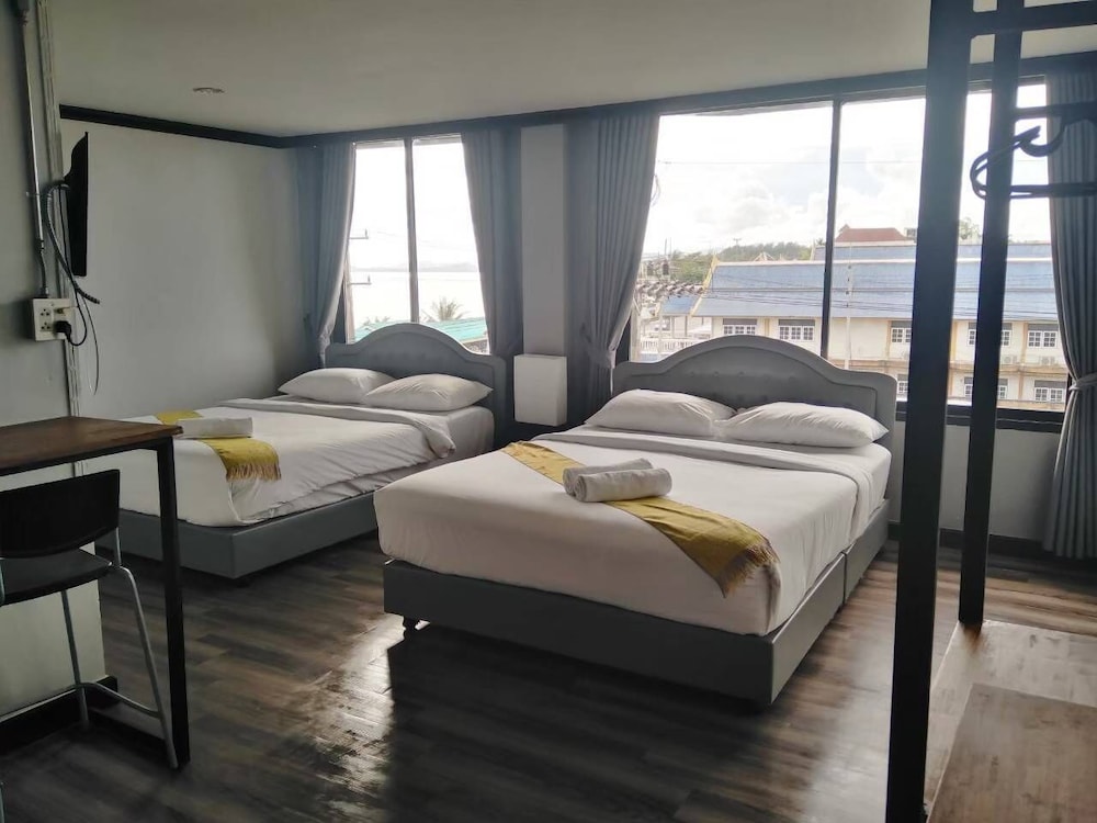 Family Room for 4 Persons photo 3
