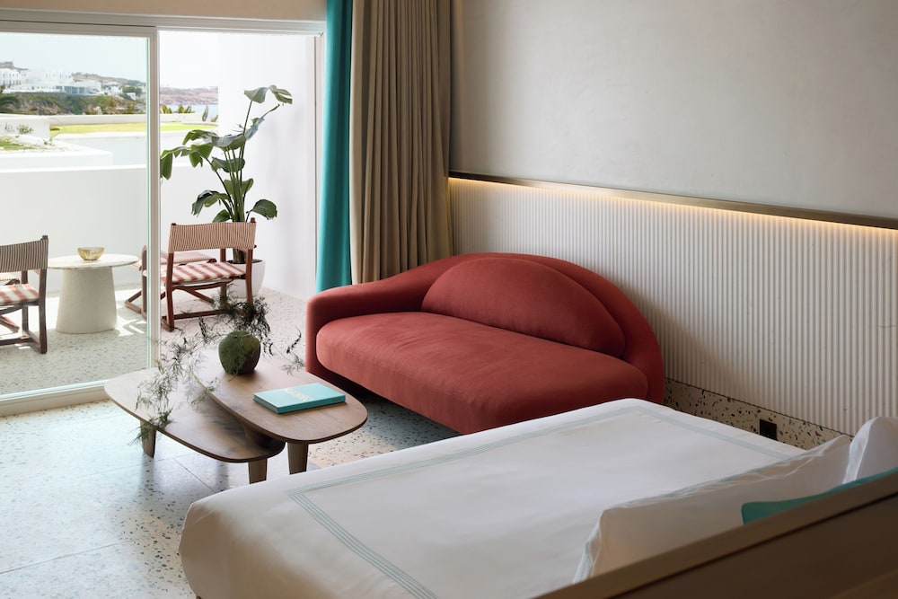 Junior Suite, Partial Sea View