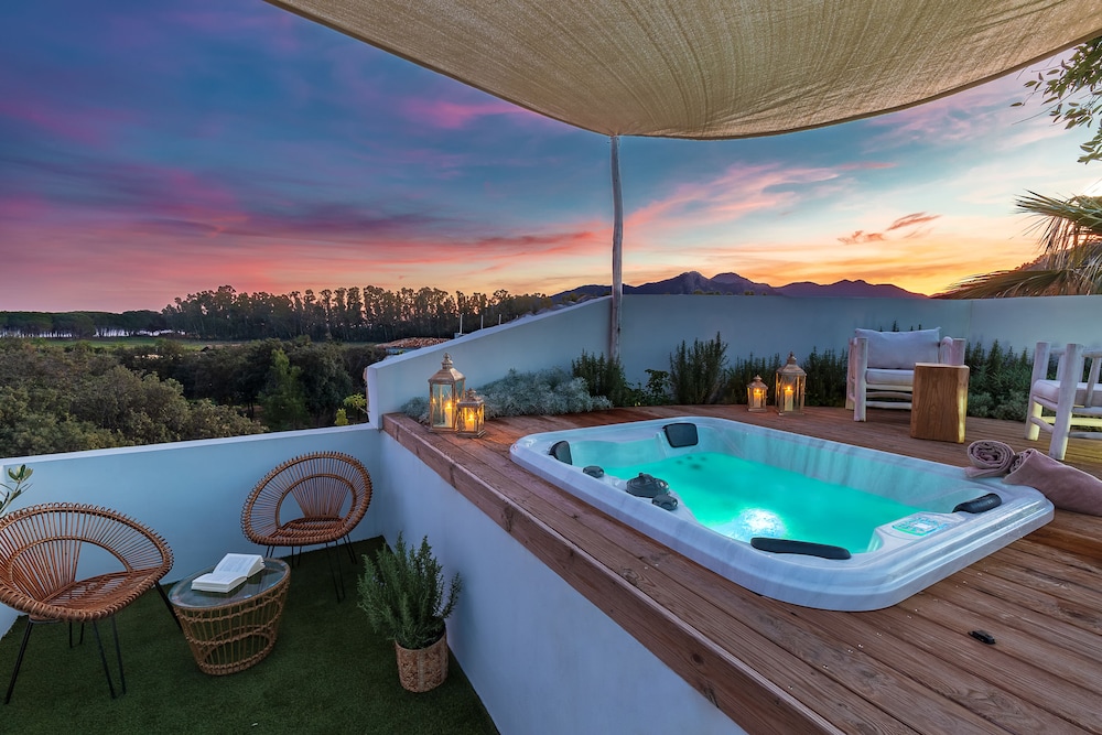 Panoramic Suite - Photo 6