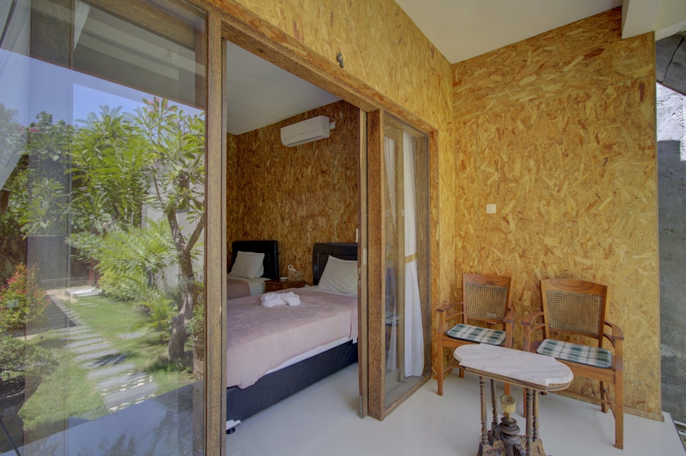 Basic Twin Room - Photo 3