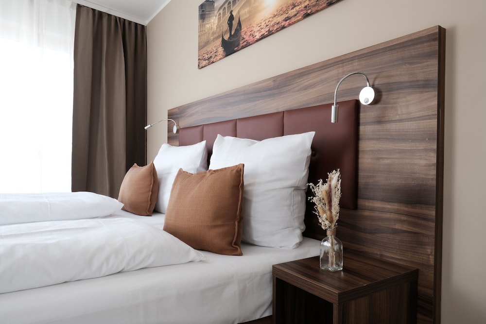 Deluxe Twin Room - Photo 4