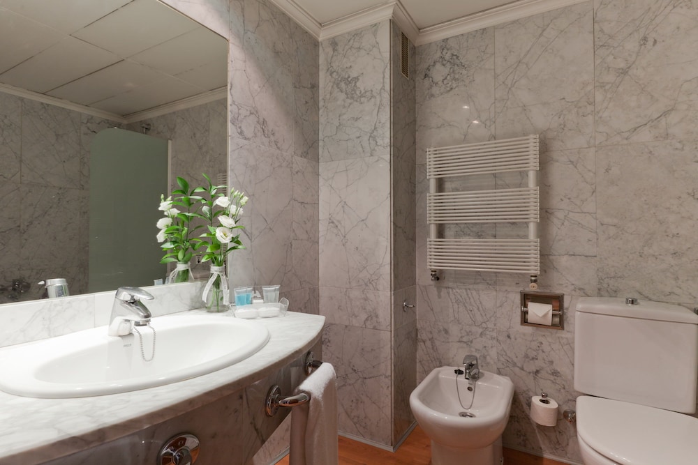 Standard Room - Photo 6