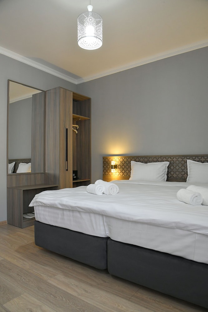 Standard Double Room - Photo 2