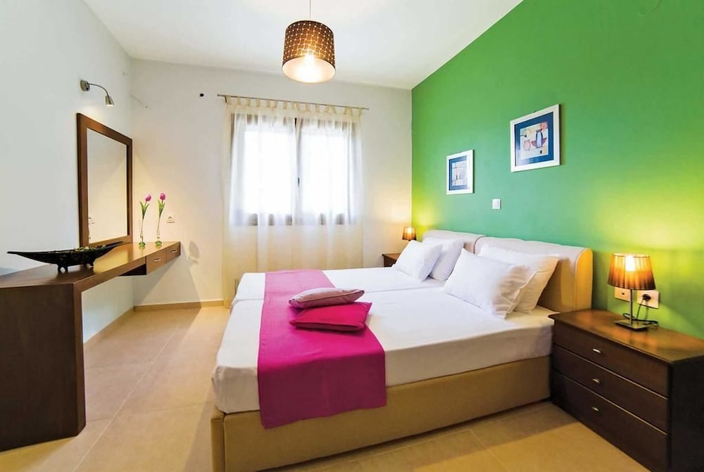 Villa, 2 Bedrooms photo 2