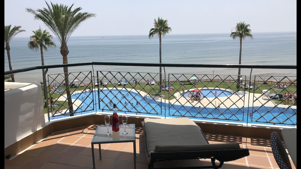 Apartment, 2 Bedrooms, Terrace, Sea View photo 2
